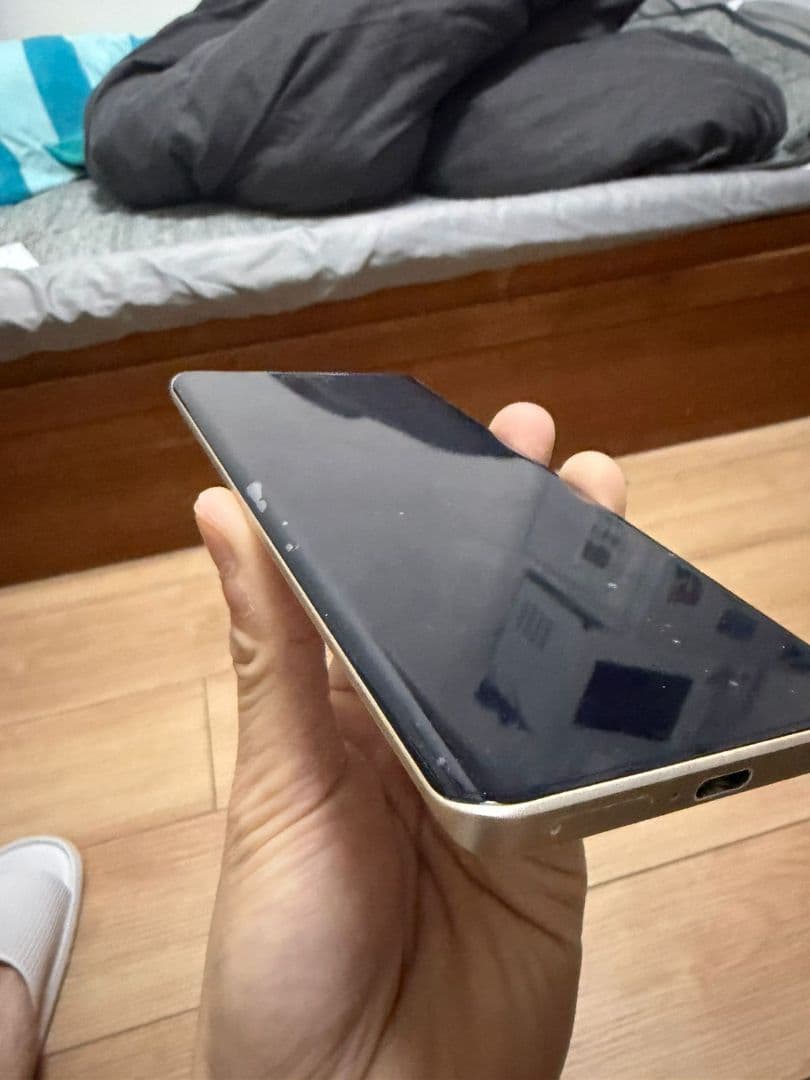Xiaomi Civi 3 ゴルド