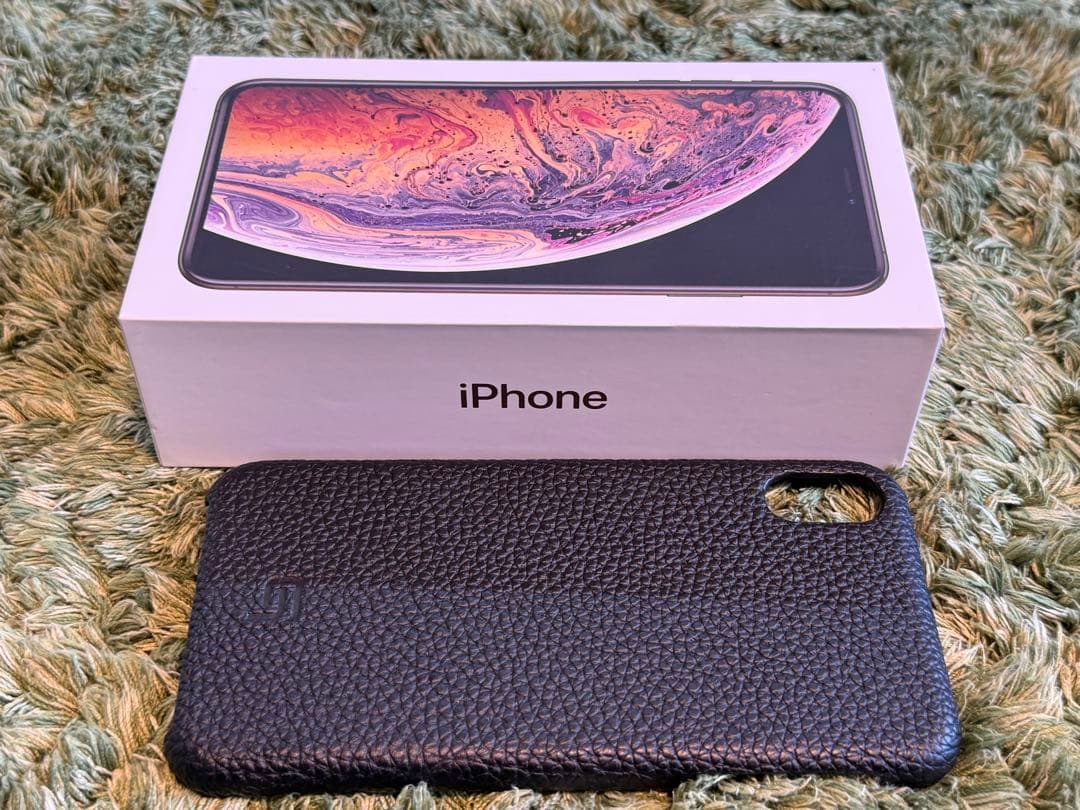 【海外仕様】iPhone XS Max ゴールド 256GB 携帯ケース付き