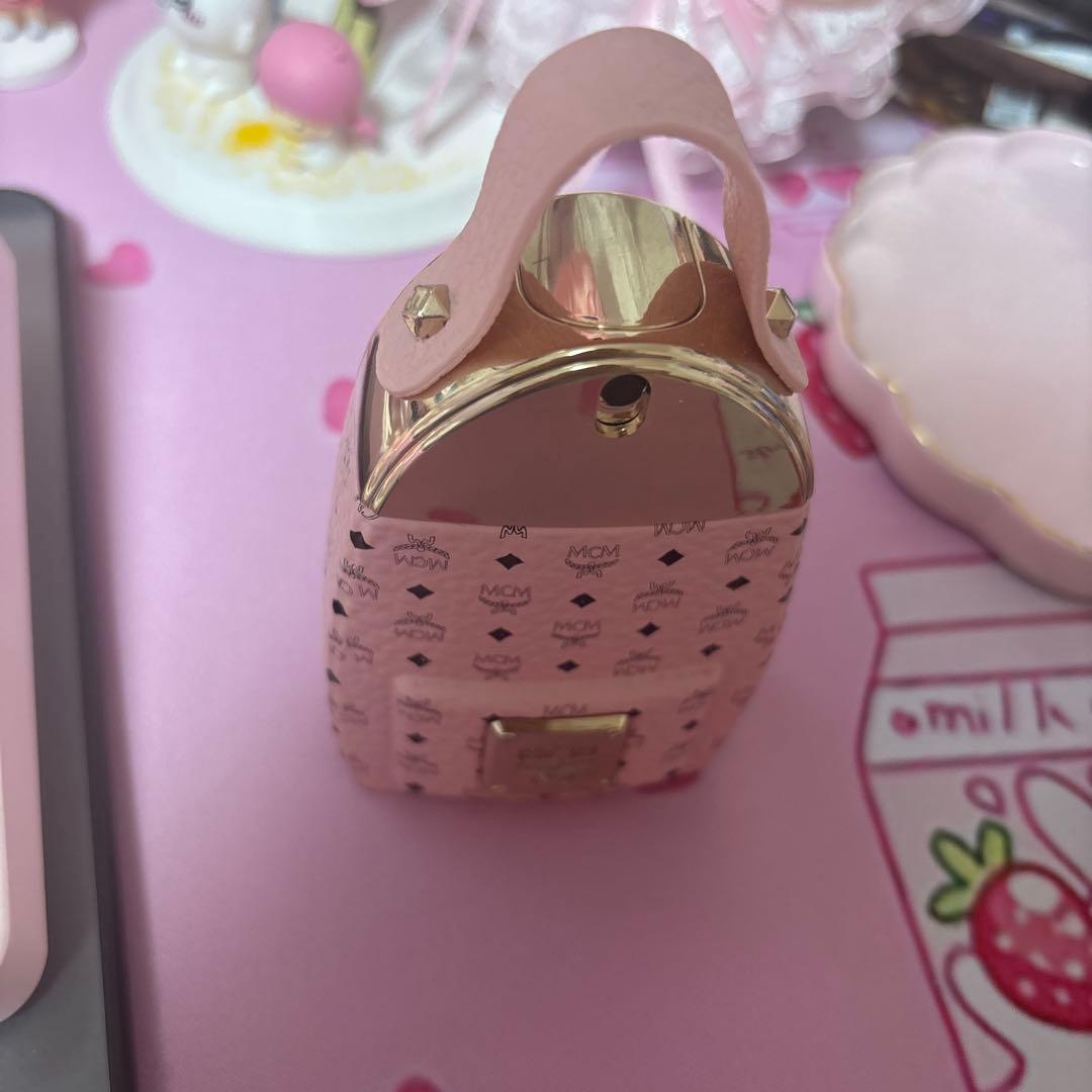 MCM 香水 PINK♡Diorの香水サンプル品付き