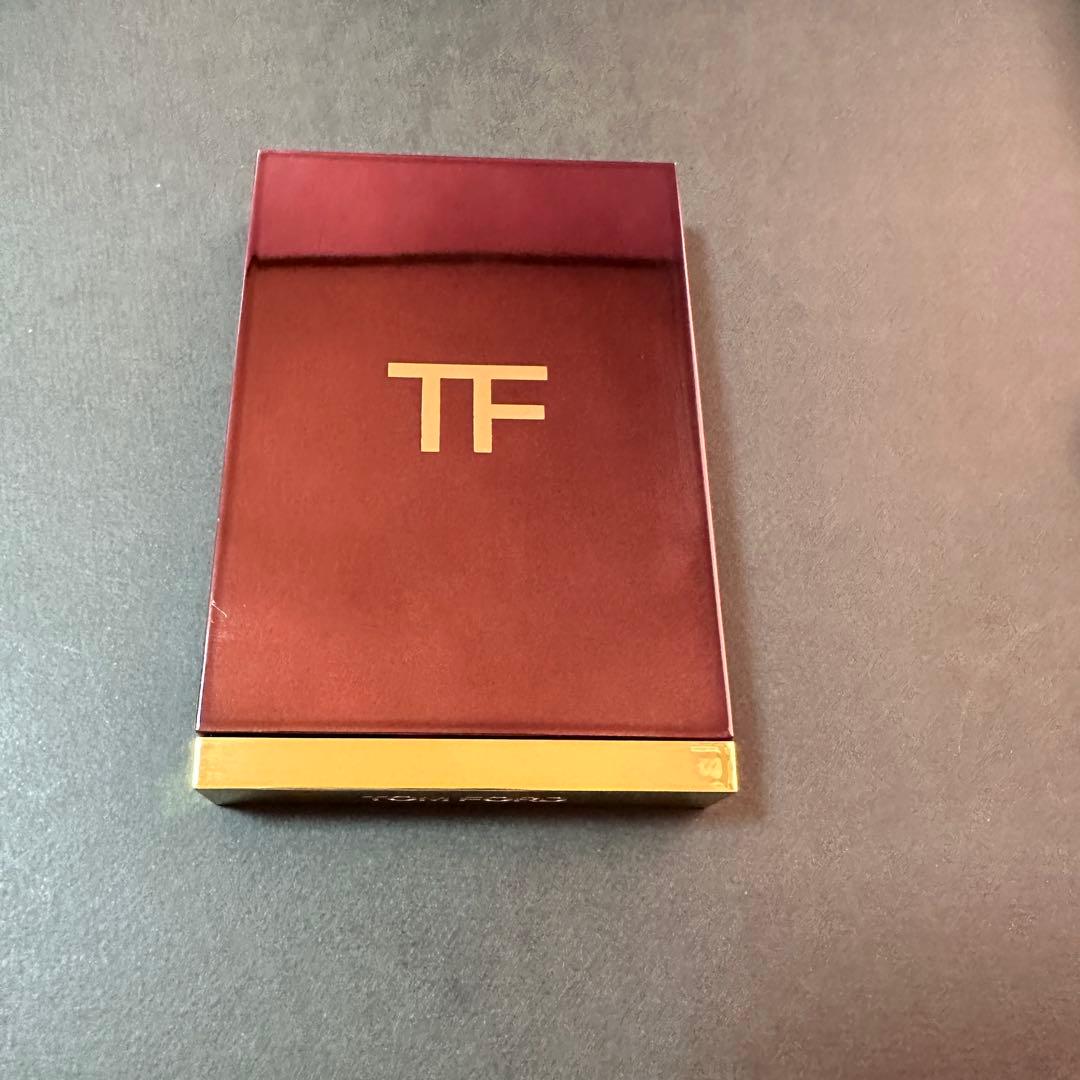 TF TOM FORDトムフォード アイカラークォード42A アイシャドウ