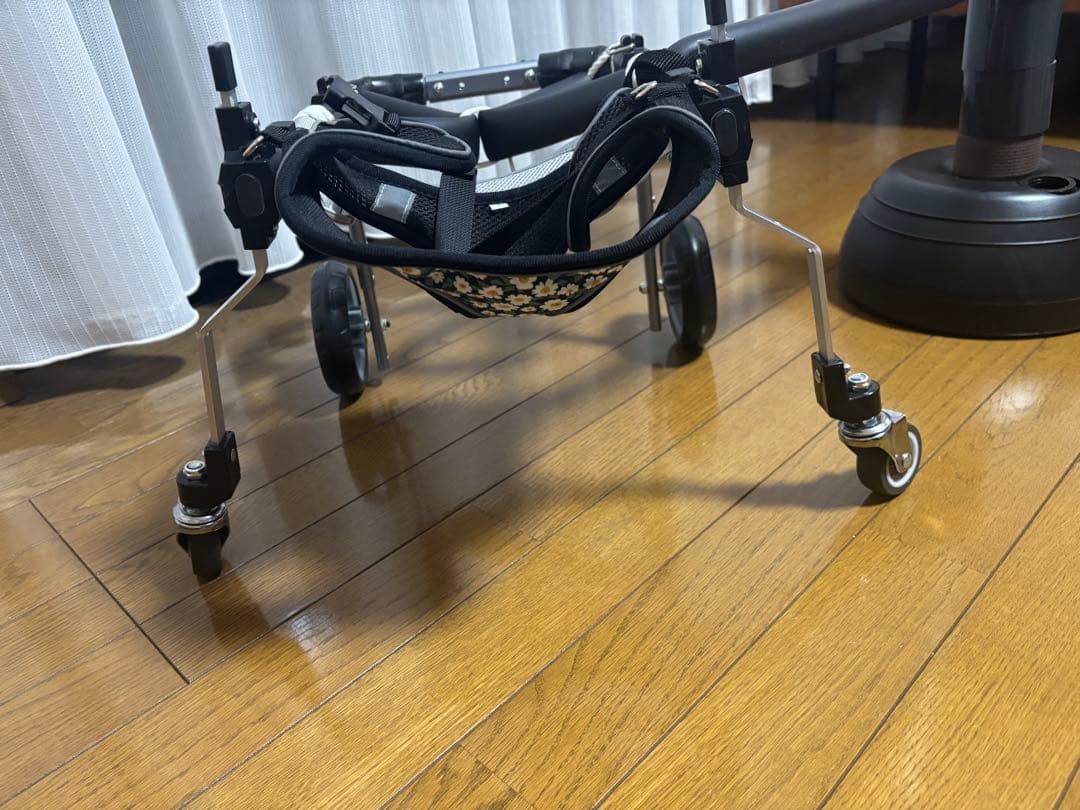 犬用4輪車いす 4輪歩行器　くるくる棒付き
