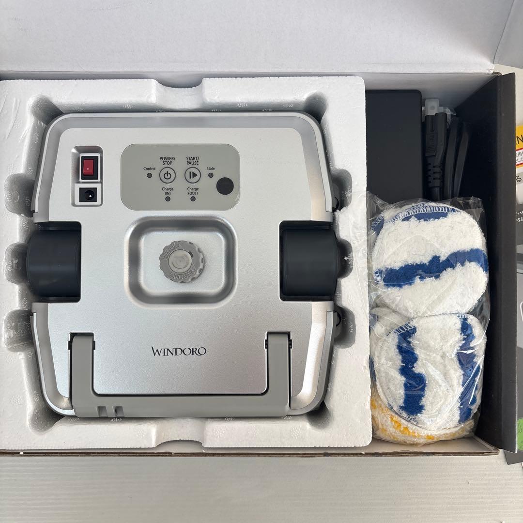 WINDORO 窓拭きロボット