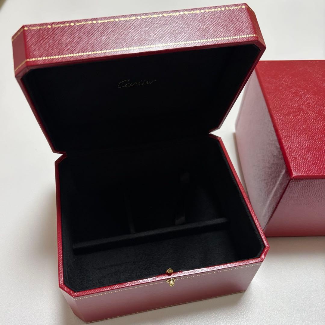 美品　カルティエ　腕時計　ウォッチ　ケース　空箱　現行品 2個