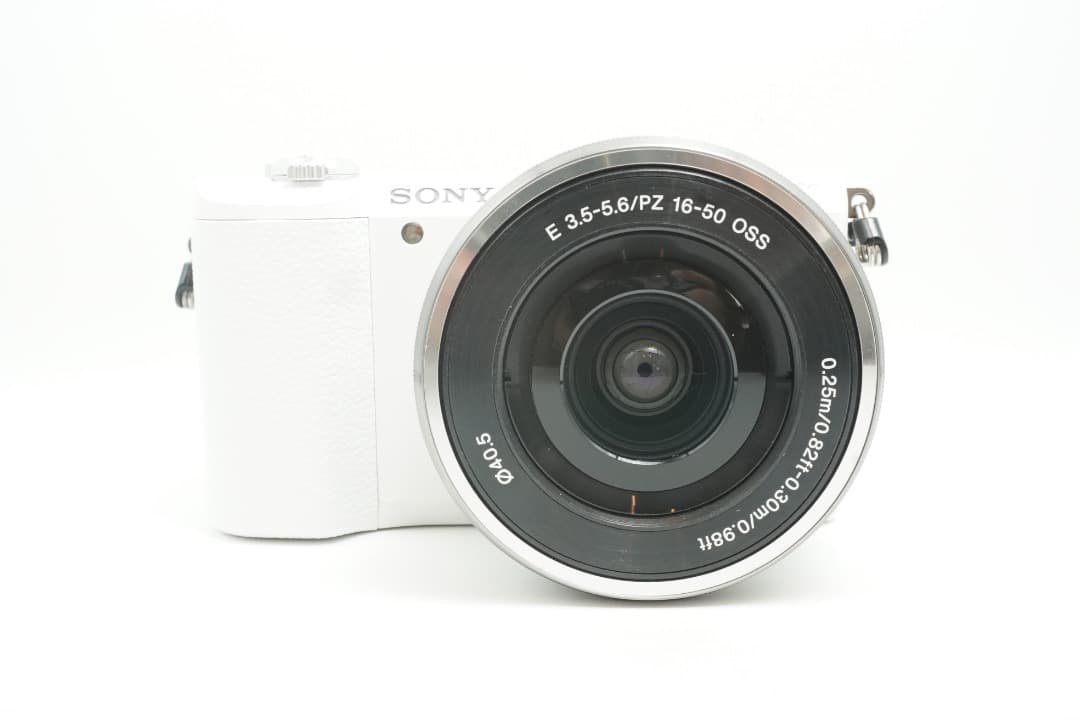 Sony α5100 ホワイト ミラーレスカメラ 16-50mm レンズキット