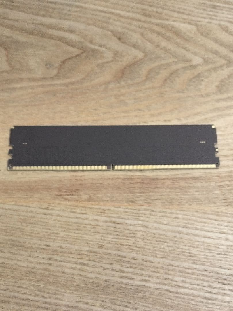 Crucial DDR5 16GB 5600 UDIMM メモリ 動作未確認