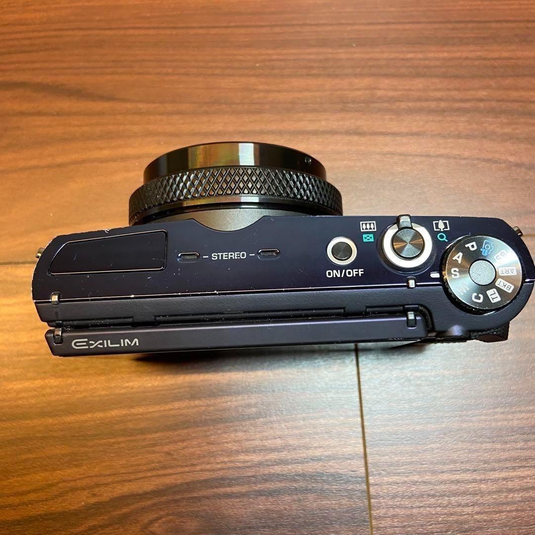 CASIO EXILIM EX-10 デジカメ 3820