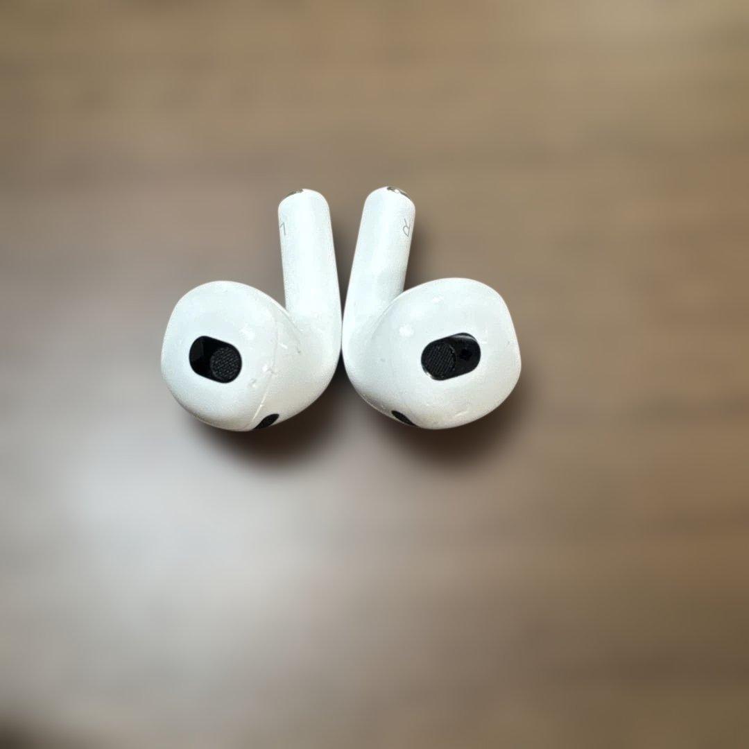 AirPods本体　第3世代　箱・充電コード付き
