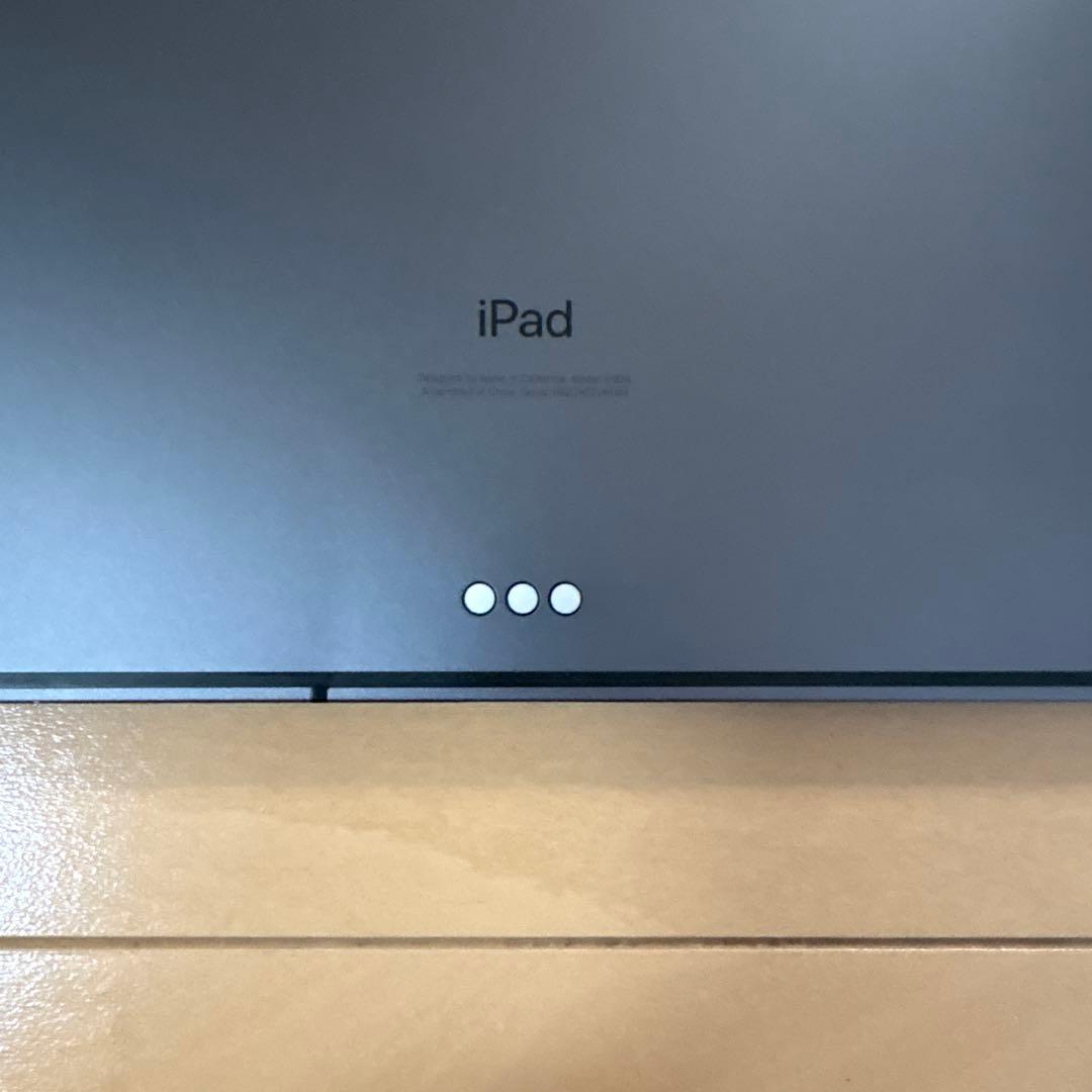 iPad Pro 11インチ 256gbスペースグレイMU102J SIMフリー