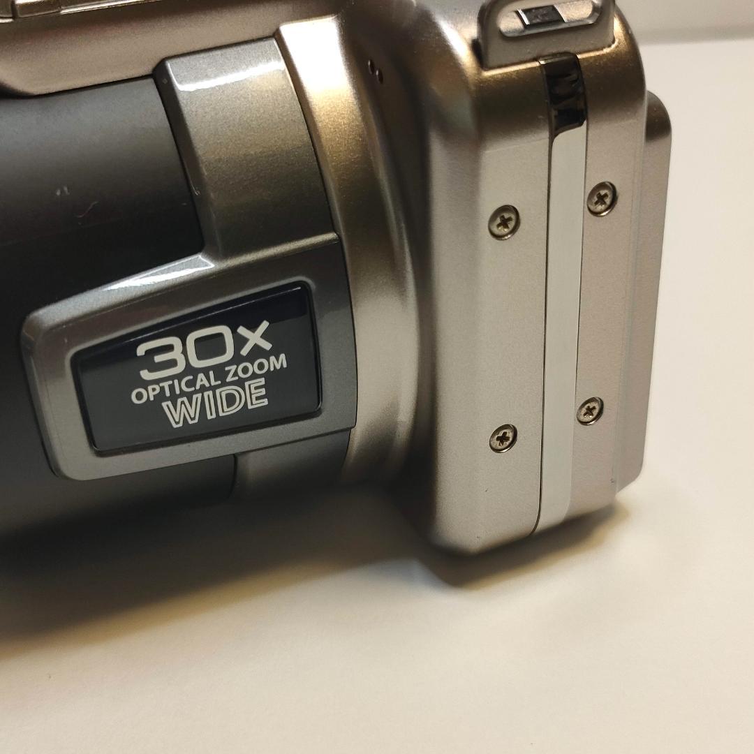美品 OLYMPUS SP-800UZ コンパクトデジタルカメラ 30倍ズーム
