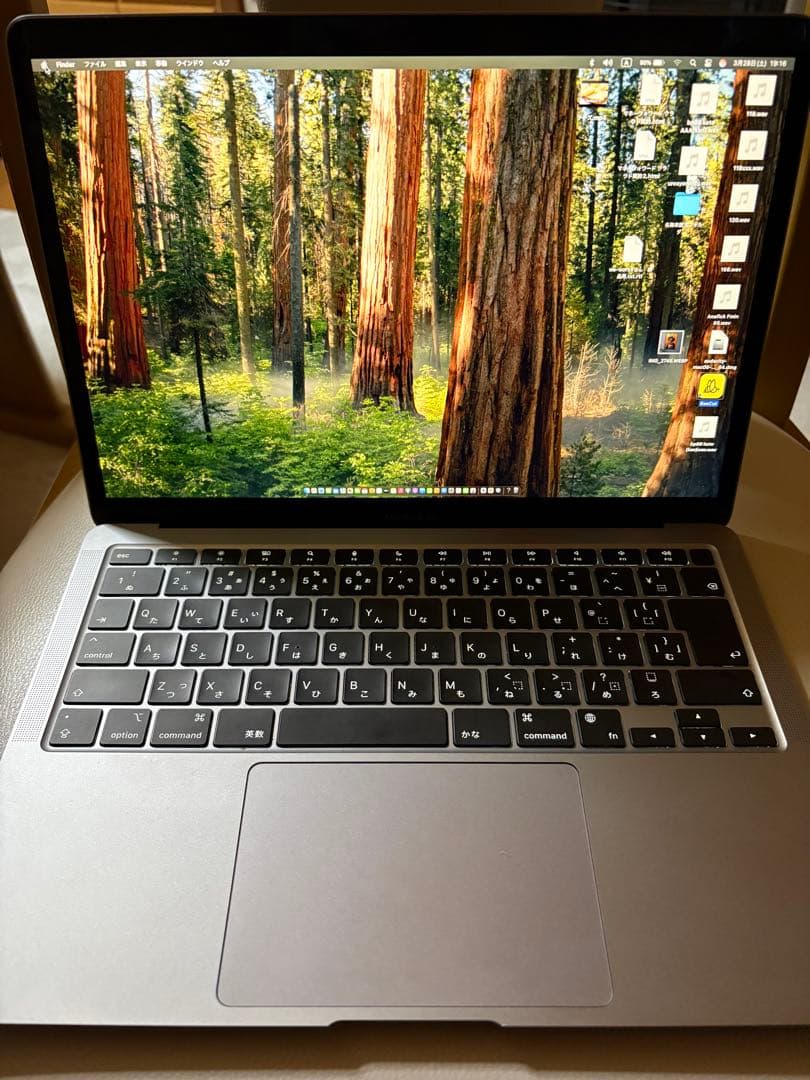 美品Apple MacBook Air M1 2020 本体　2週間だけ掲載