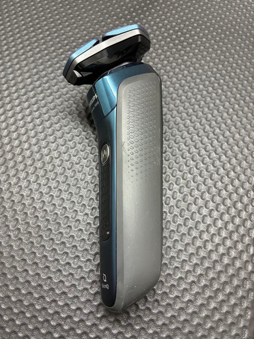 フィリップス　シェーバー 7000シリーズ　 PHILIPS S7786