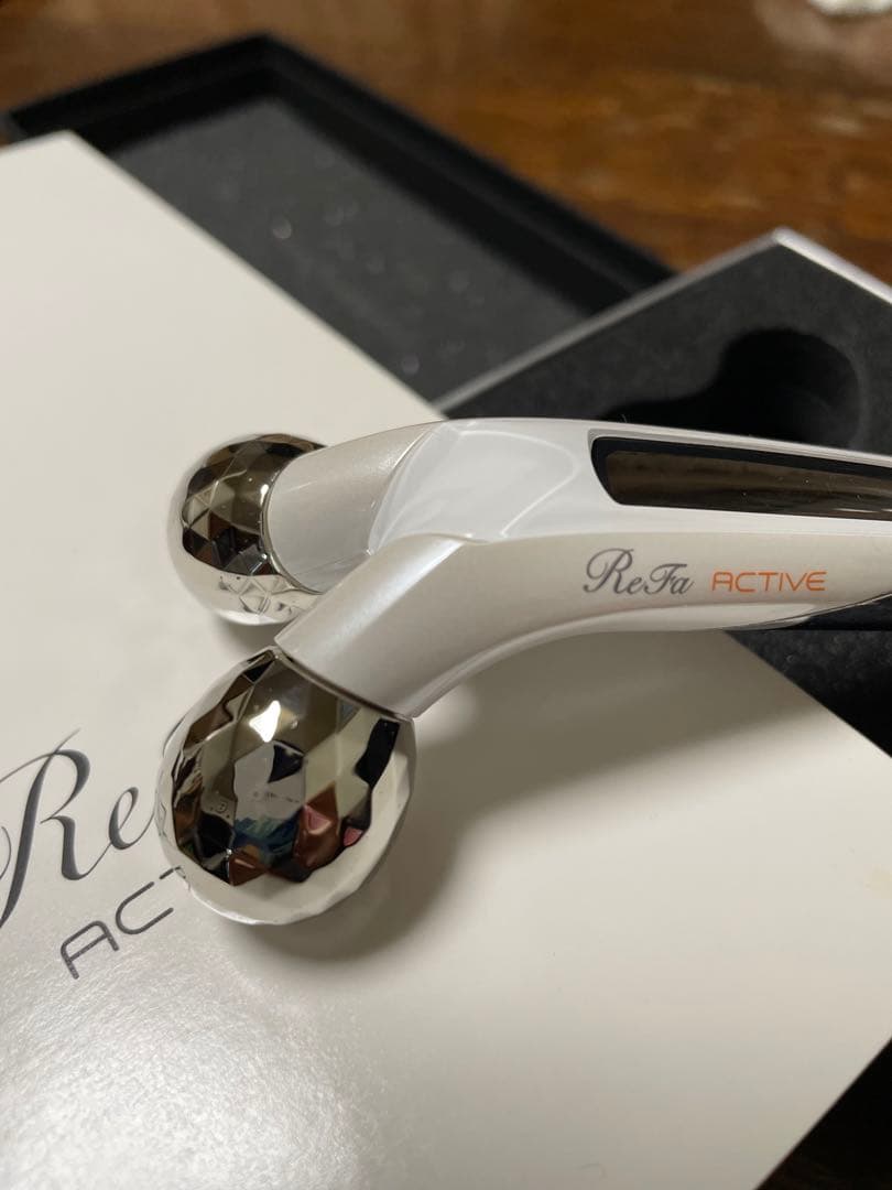 美品！ReFa アクティブディジット ホワイト RF-DG2151B-W