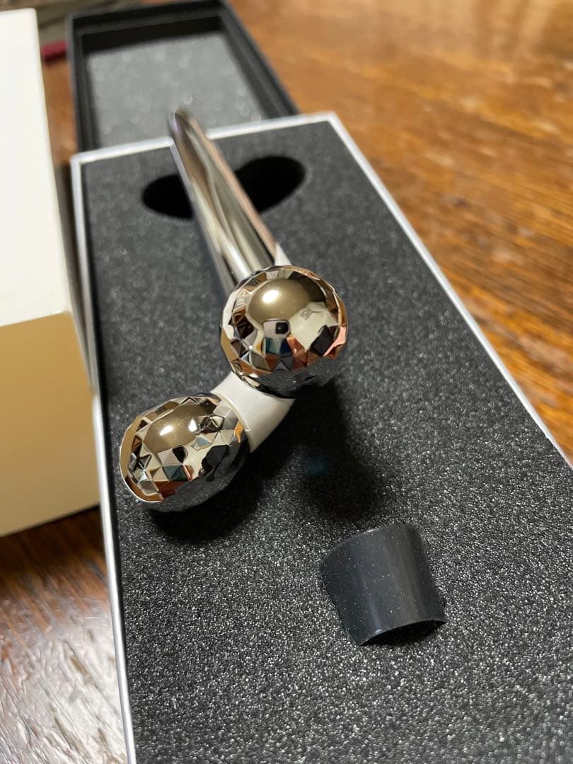 美品！ReFa アクティブディジット ホワイト RF-DG2151B-W