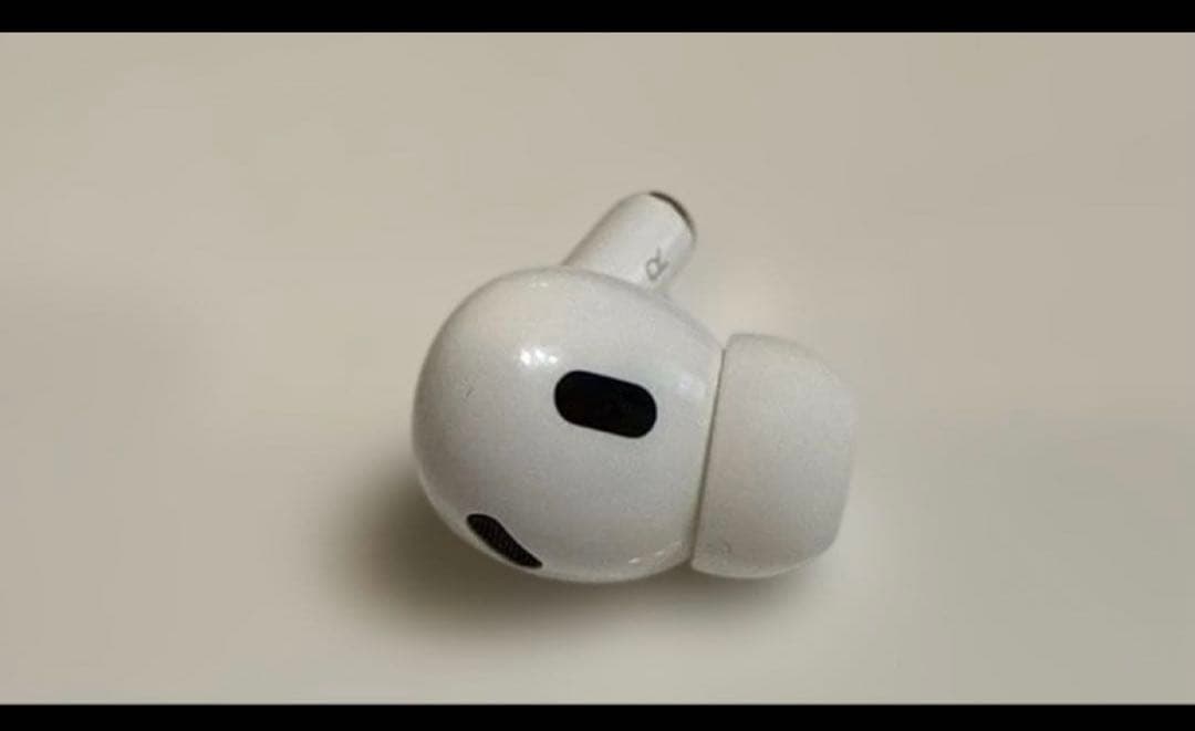 Airpods pro 第2世代 A2698 右耳 lightning