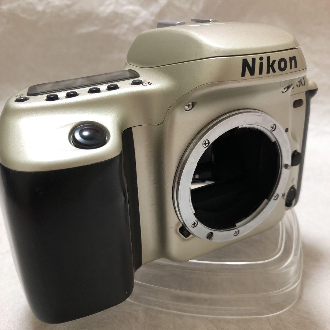 ニコン F50 フィルム一眼レフカメラ