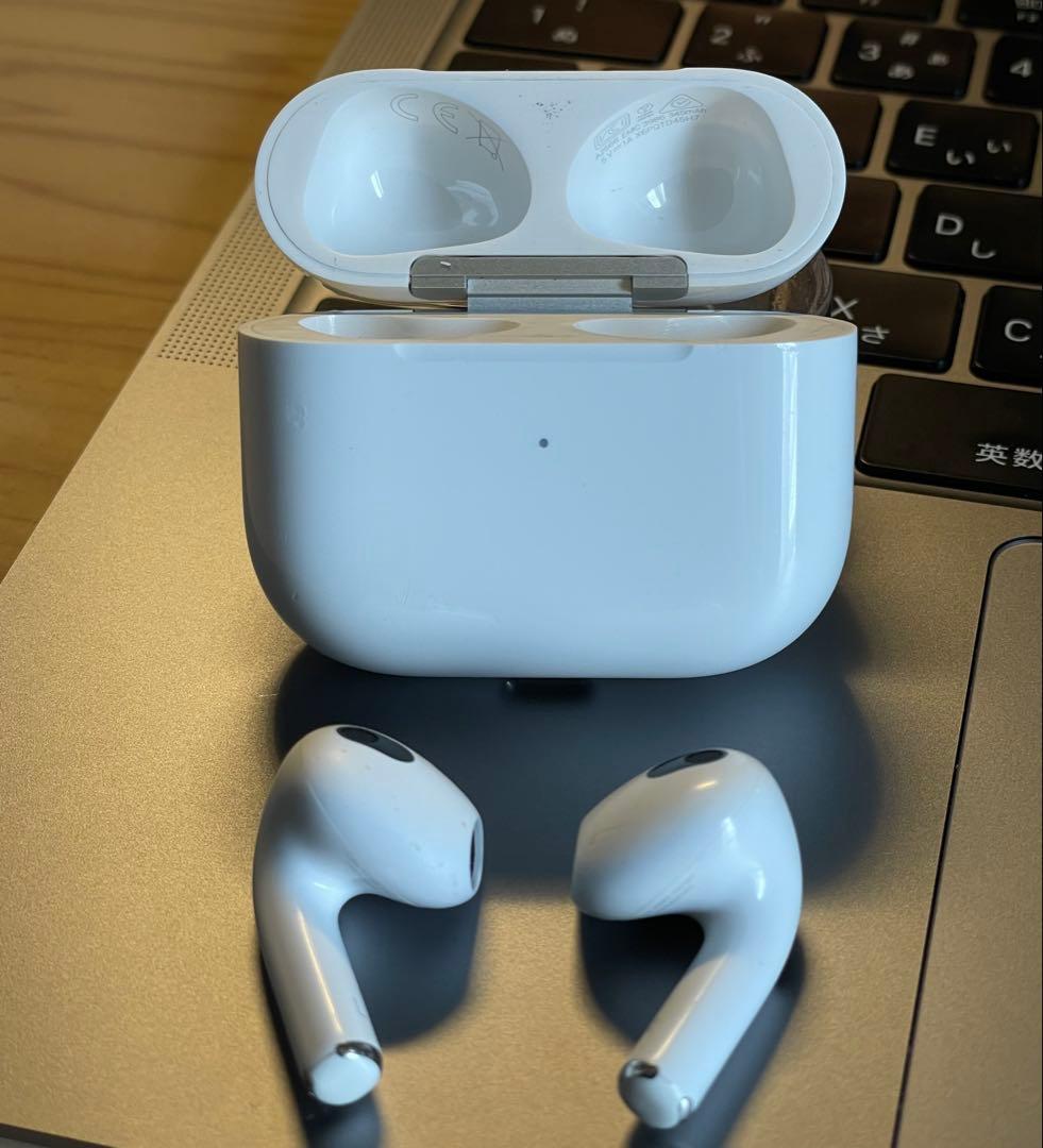 な*つ様 純正 Apple AirPods 第3世代 本体