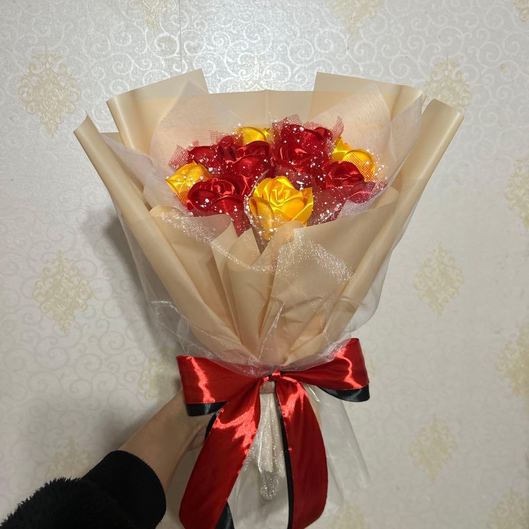 10本赤黄色バラブーケプレゼント お祝い 枯れない花 永生薔薇　特別な人へ