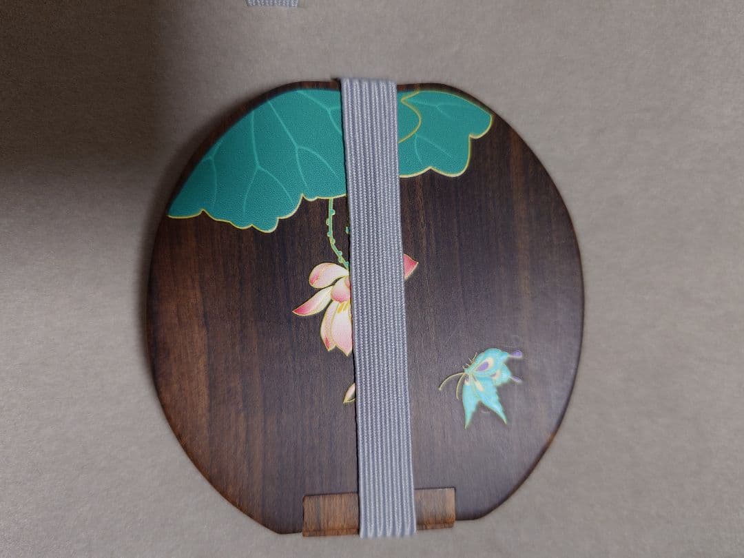 木製櫛と鏡のセット