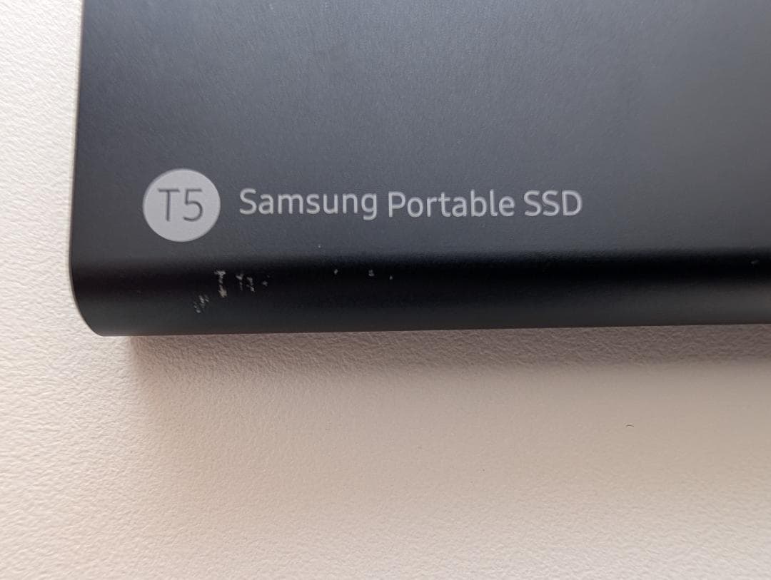 外付けハードディスク・ドライブ Samsung Portable SSD T5 1TB