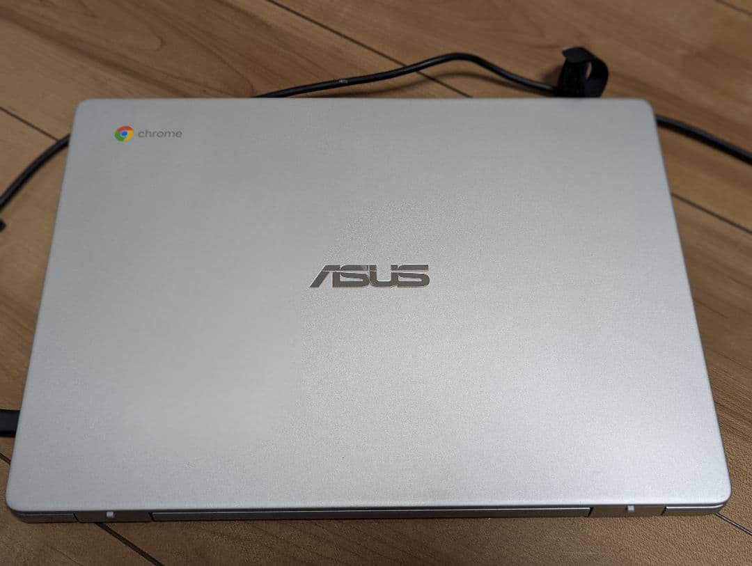 と*も様 ASUS Chromebook C423N