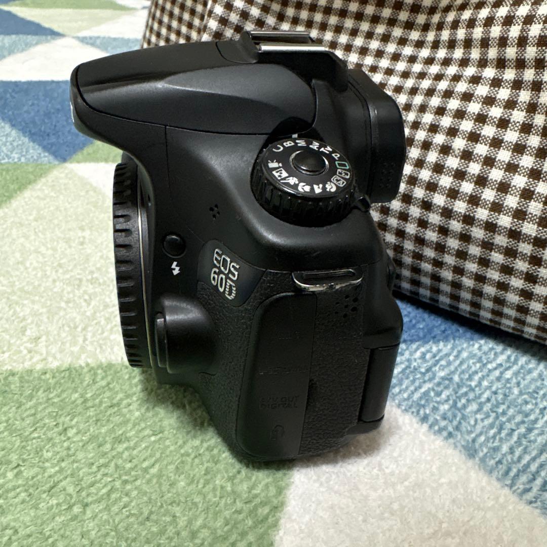 Canon EOS 60D/EF-S 18-55 1:3.5-5.6 IS 良品