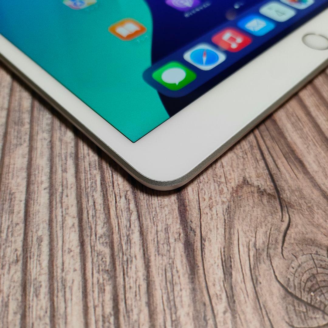 iPad Air 3世代 64GB SIMフリー シルバー 超美品