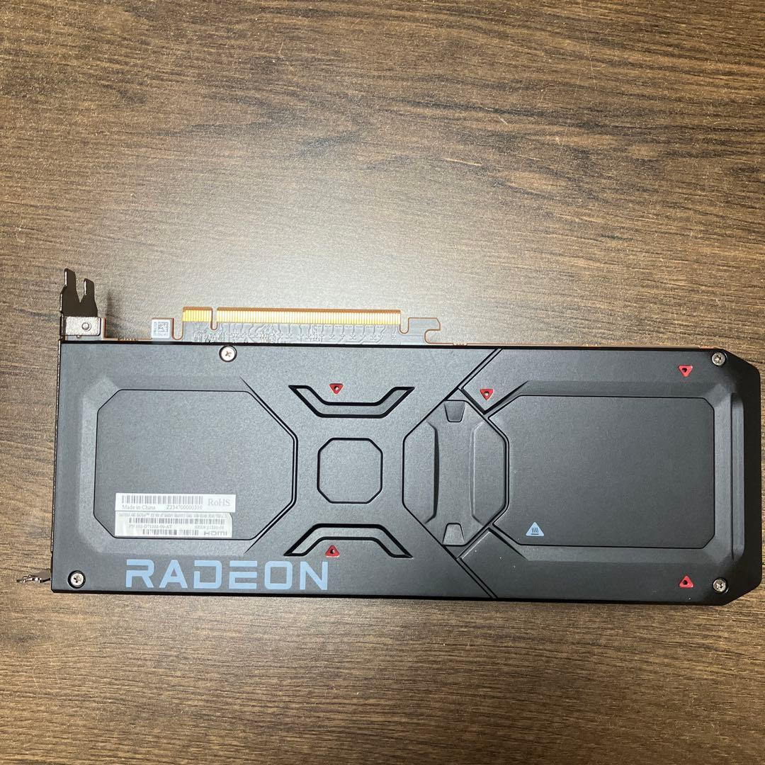 Radeon RX7800xt リファレンス