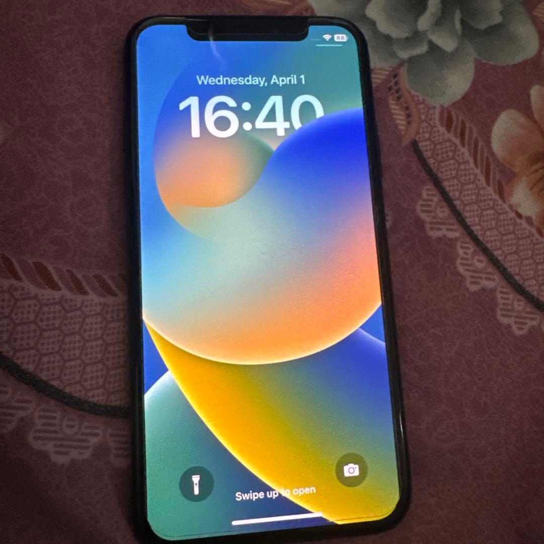 スマートフォン本体 Mobile phone