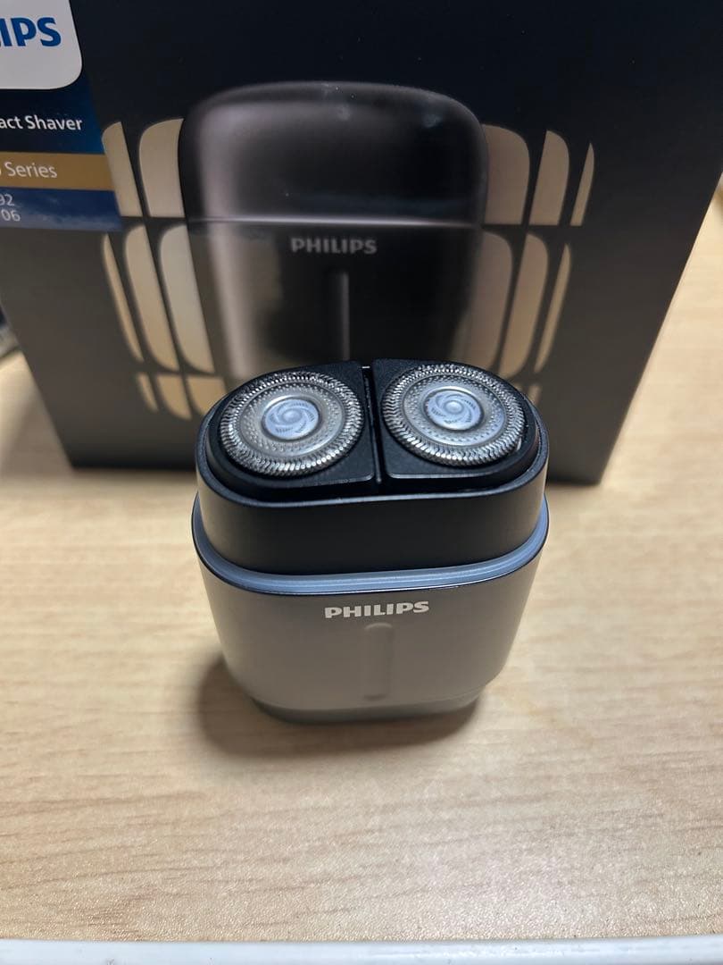 脱毛・除毛 PHILIPS Compact Shaver 700 Series