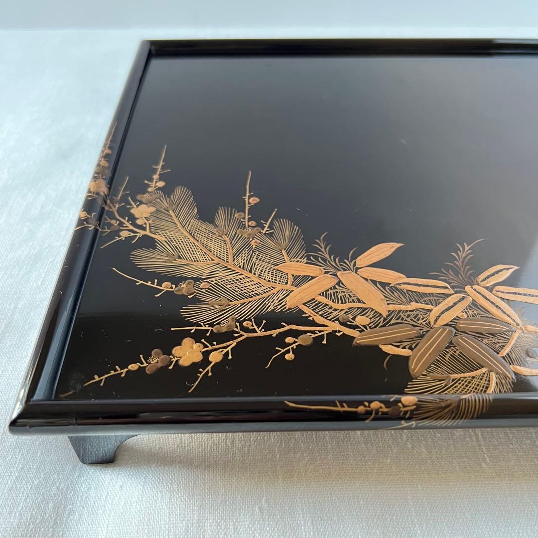 輪島塗り　脚付膳　足付き膳　飾り膳　お膳台　蒔絵　松竹梅　お正月