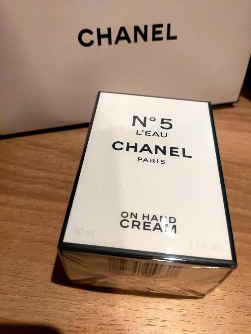 CHANEL No.5 ハンドクリーム