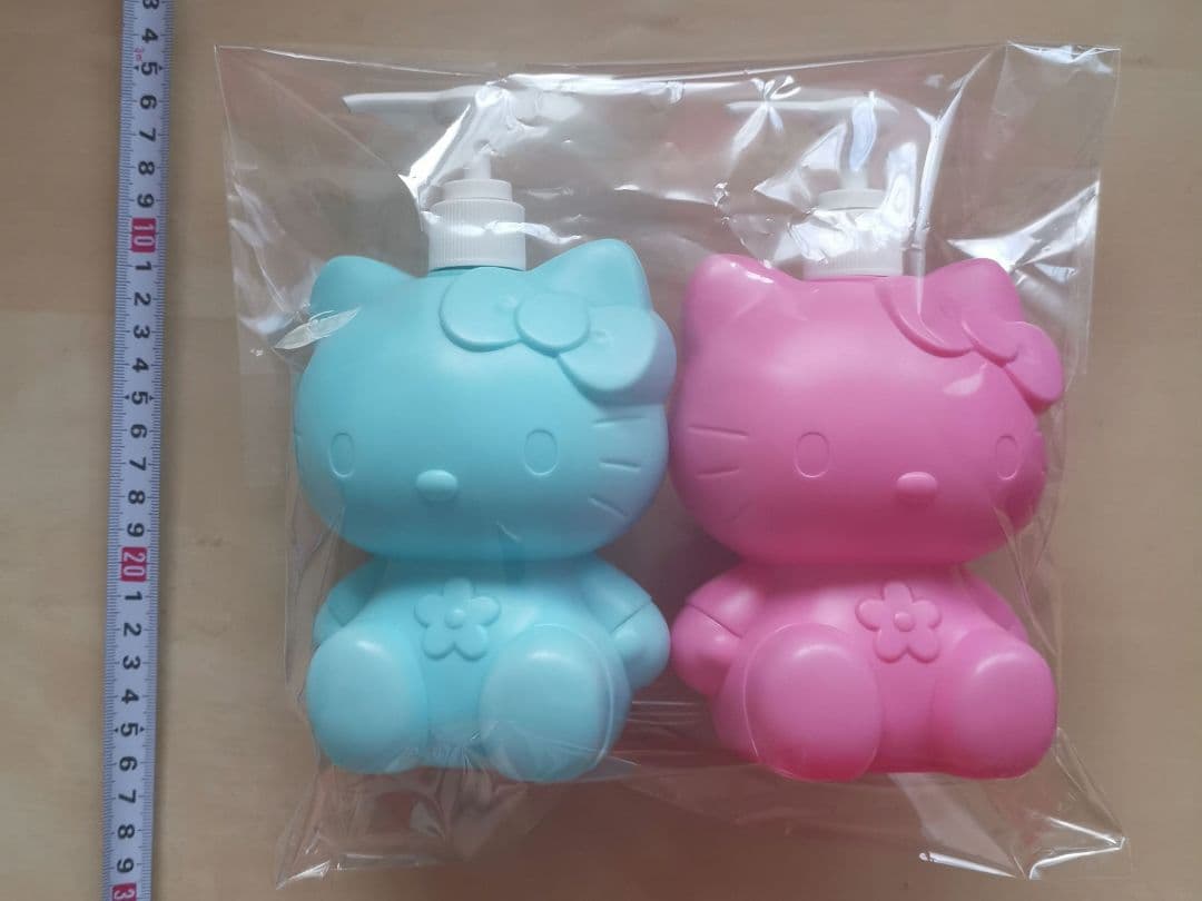 レア☆ハローキティ ポンプボトル ディスペンサー サンリオ セット レトロ☆