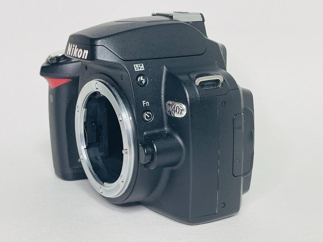 【美品】 ニコン Nikon D40X ボディ ≪ショット数 4,783回≫