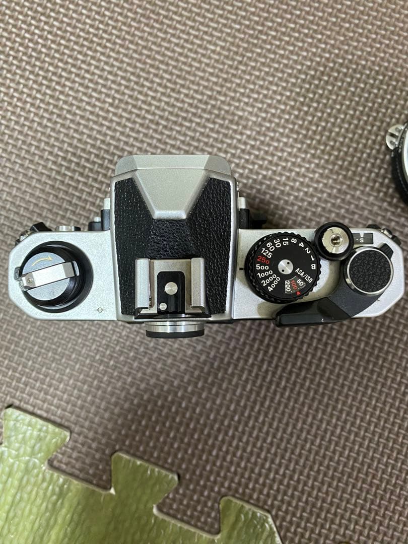 Nikon FM2 シルバー + NIKKOR 50mm 1:2.8