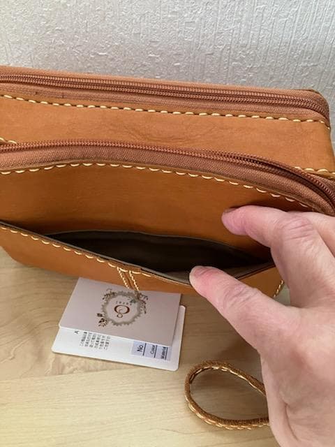 [ズッケロ]　本革 ショルダーバッグ