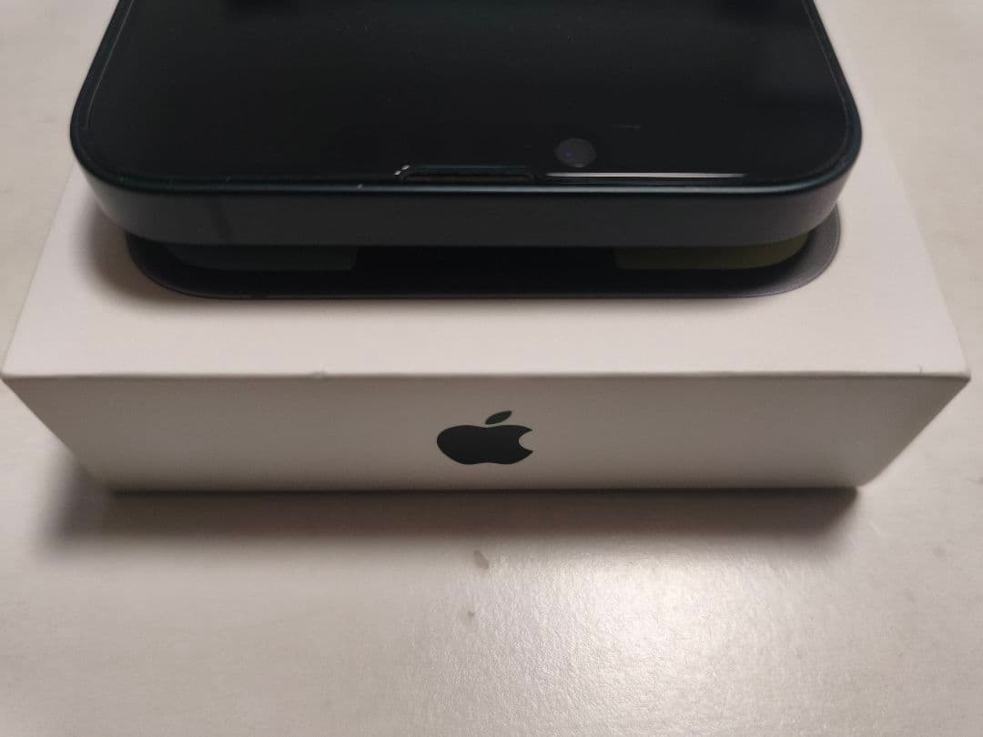 Apple iPhone 14 Plus ミッドナイト 128GB 本体