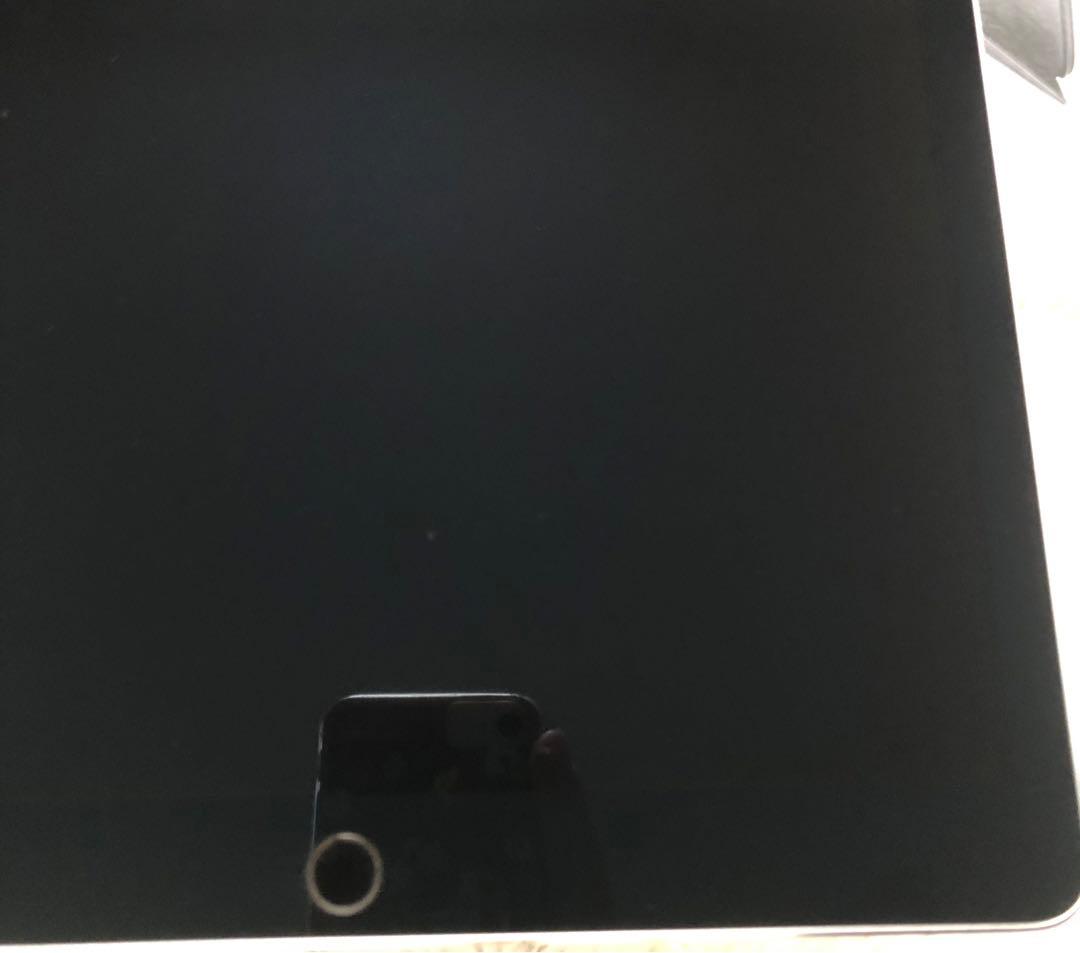 【完動品】iPad Pro 12.9 第2世代 64GB SIMフリー 【発送】