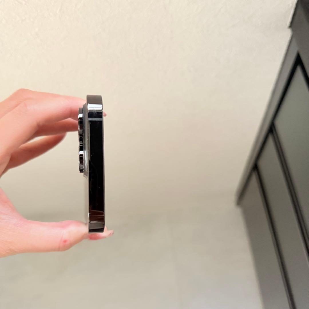 iPhone14 Pro ブラック　128GB SIMフリー　ケースティファイ