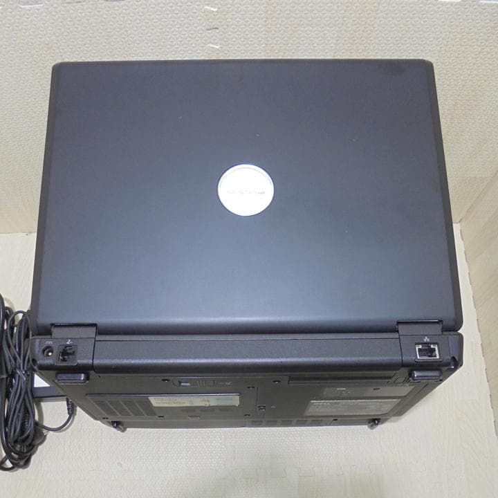 VOSTRO 1200　12.1ノートPC／WindowsXP／SSD搭載