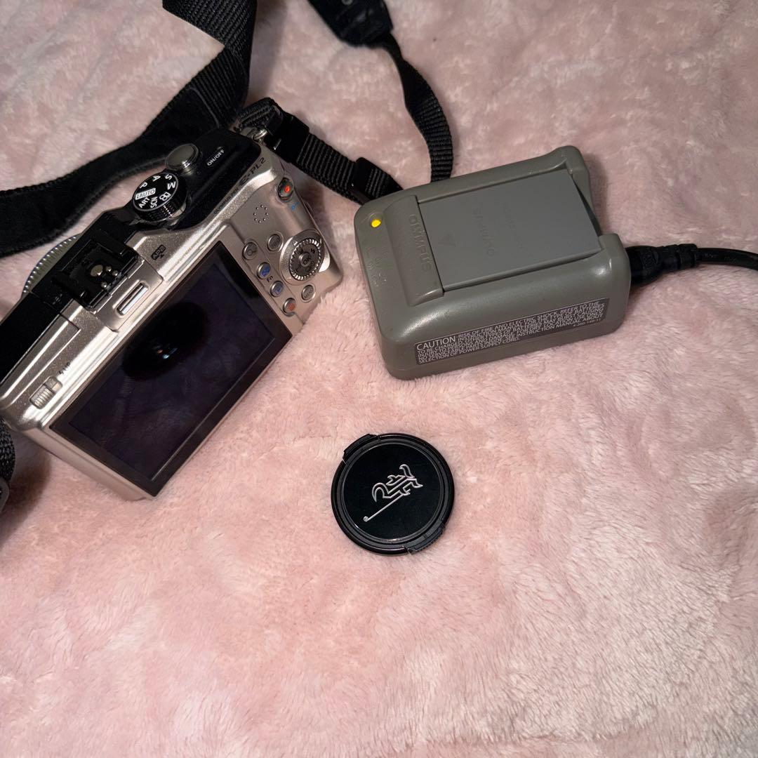 OLYMPUS PEN E-PL2 ミラーレス一眼 17mmレンズ付き