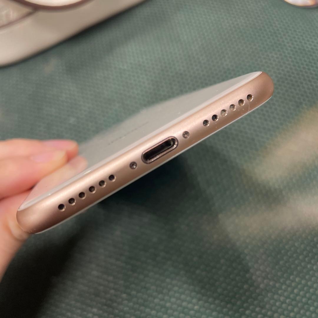 Apple iPhone8 ピンク本体