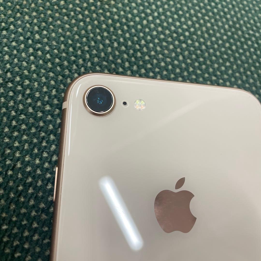 Apple iPhone8 ピンク本体