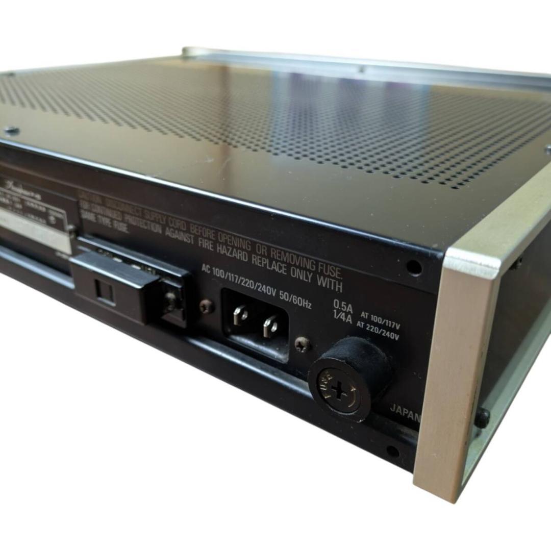 Accuphase　 アキュフェーズ　F-5 チャンネルデバイダー