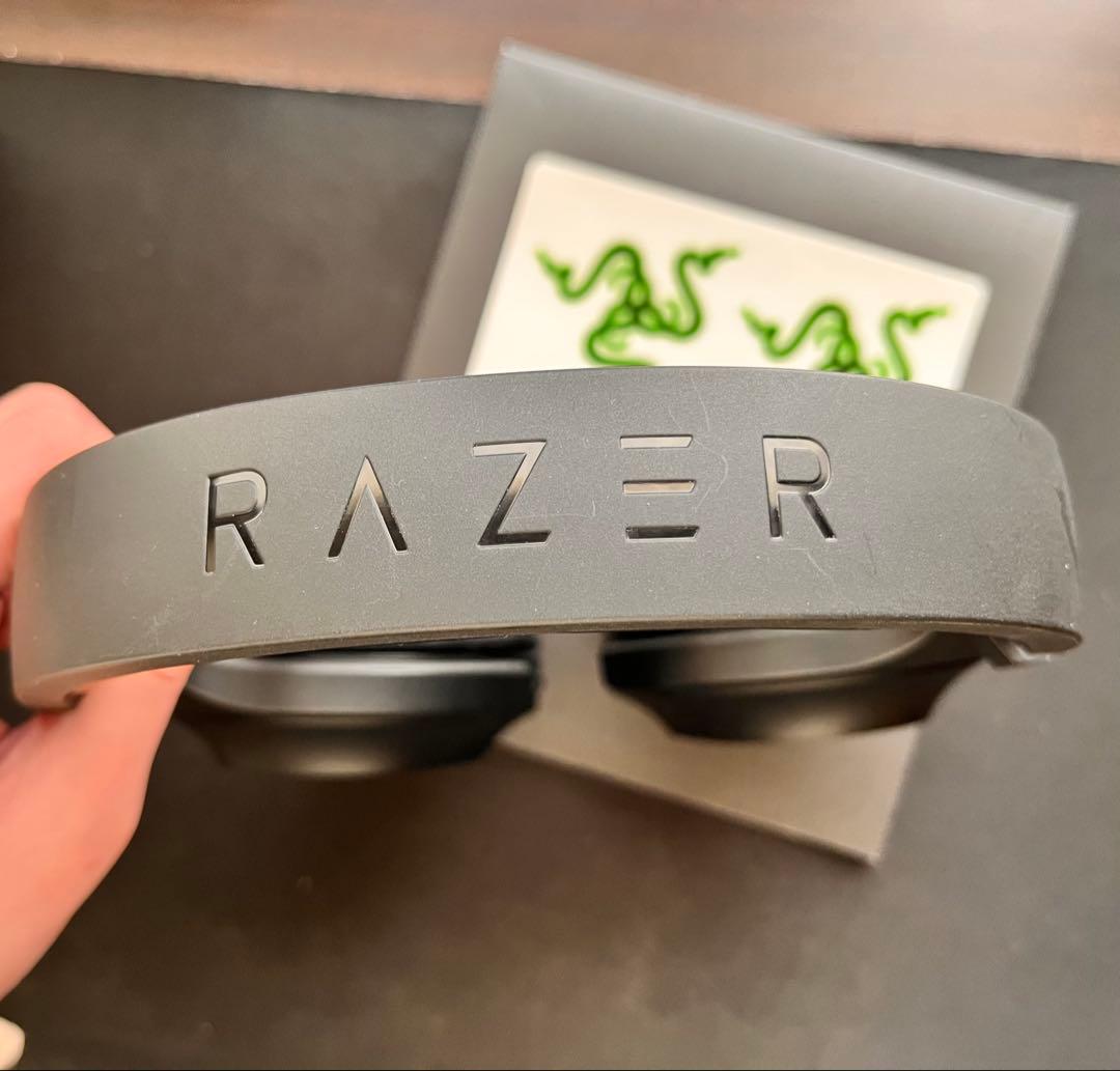 【美品】Razer Barracuda Xワイヤレスゲーミングヘッドセット