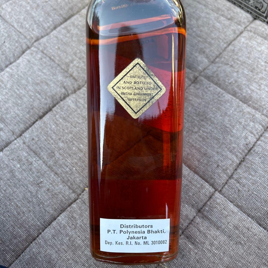【新品】Johnnie Walker Black Label 古酒 ウイスキー