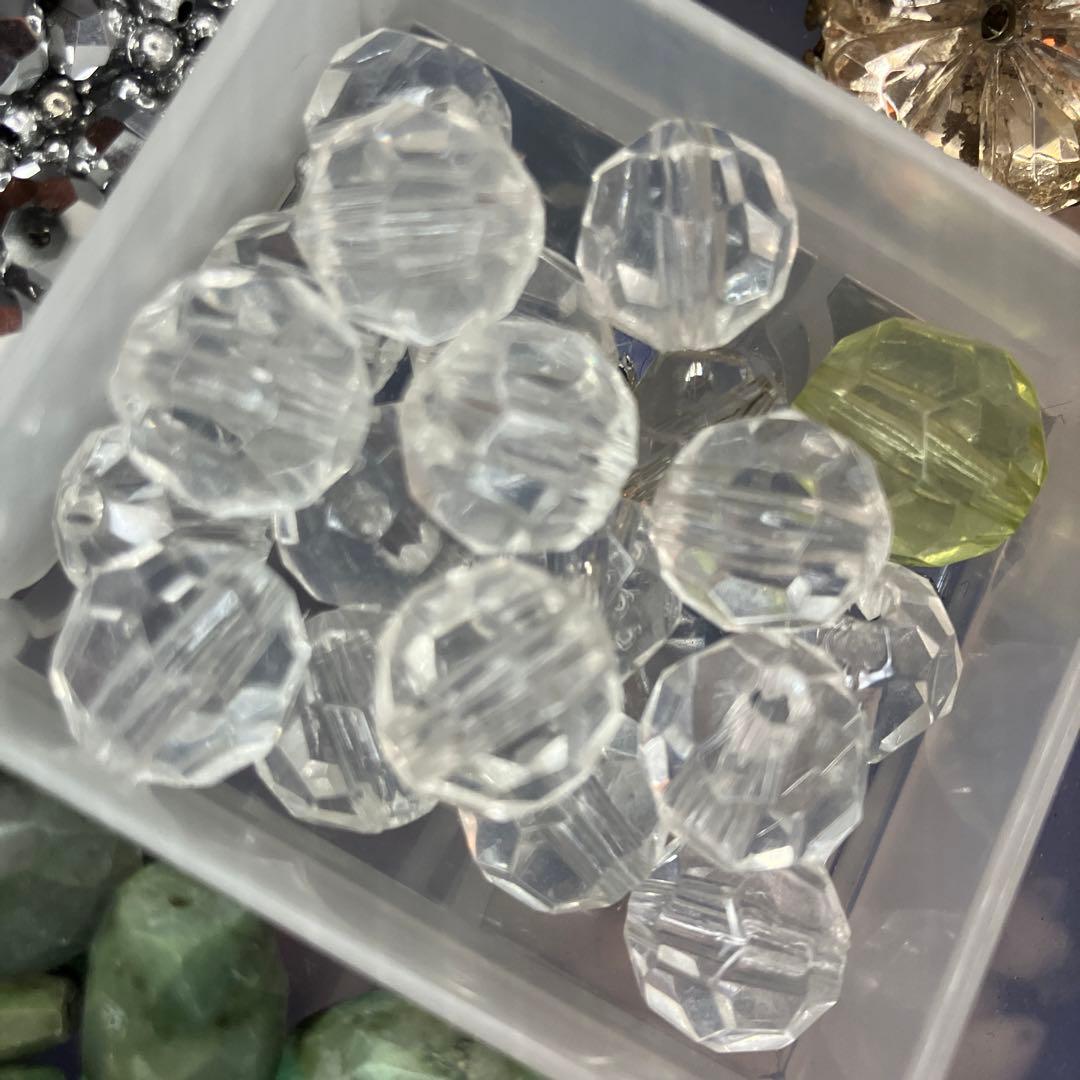 ハンドメイド　パーツ　材料　持ち運びバッグ