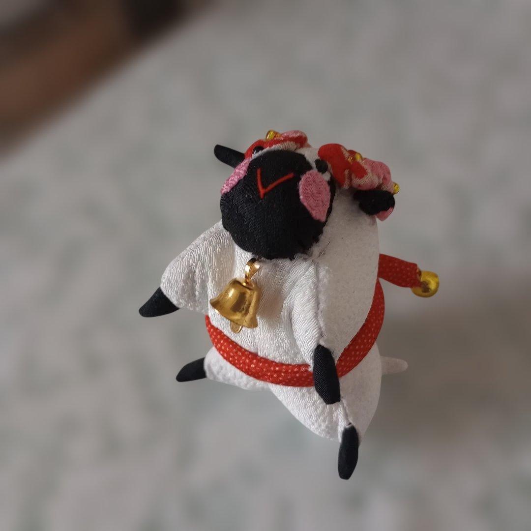 小さい羊のメリーさん　ちりめん細工　お飾り