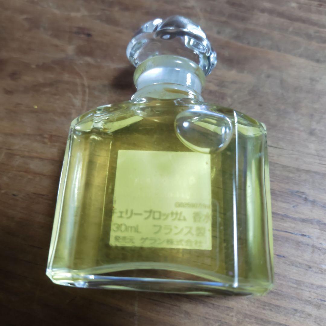 ゲラン香水　チェリーブロッサム パルファム 30 ml
