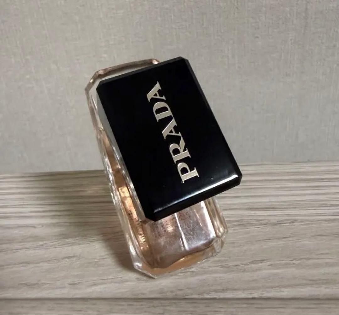 PRADA パラドックス　オーデパルファム30ml