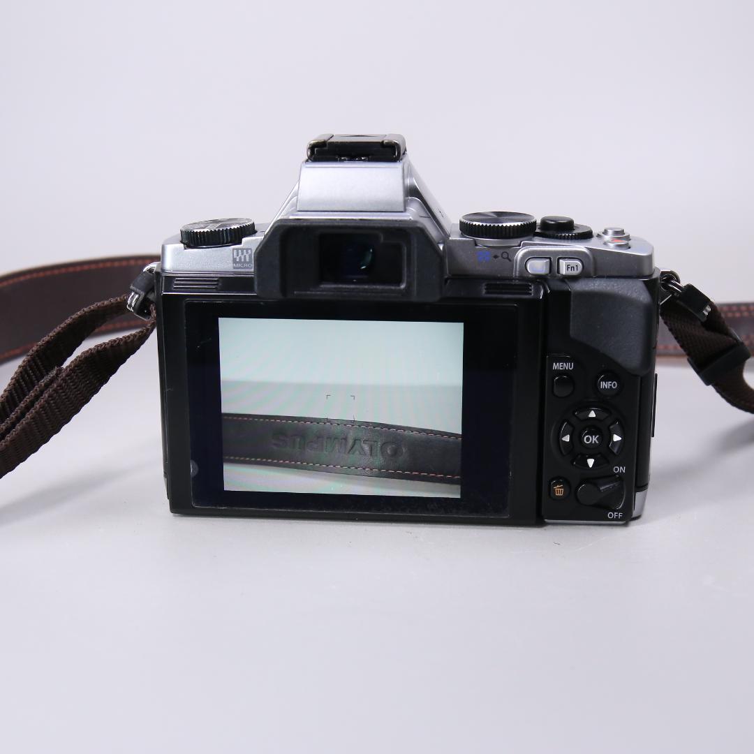 ☆美品☆ OLYMPUS OM-D E-M5 14-42mm ＃404